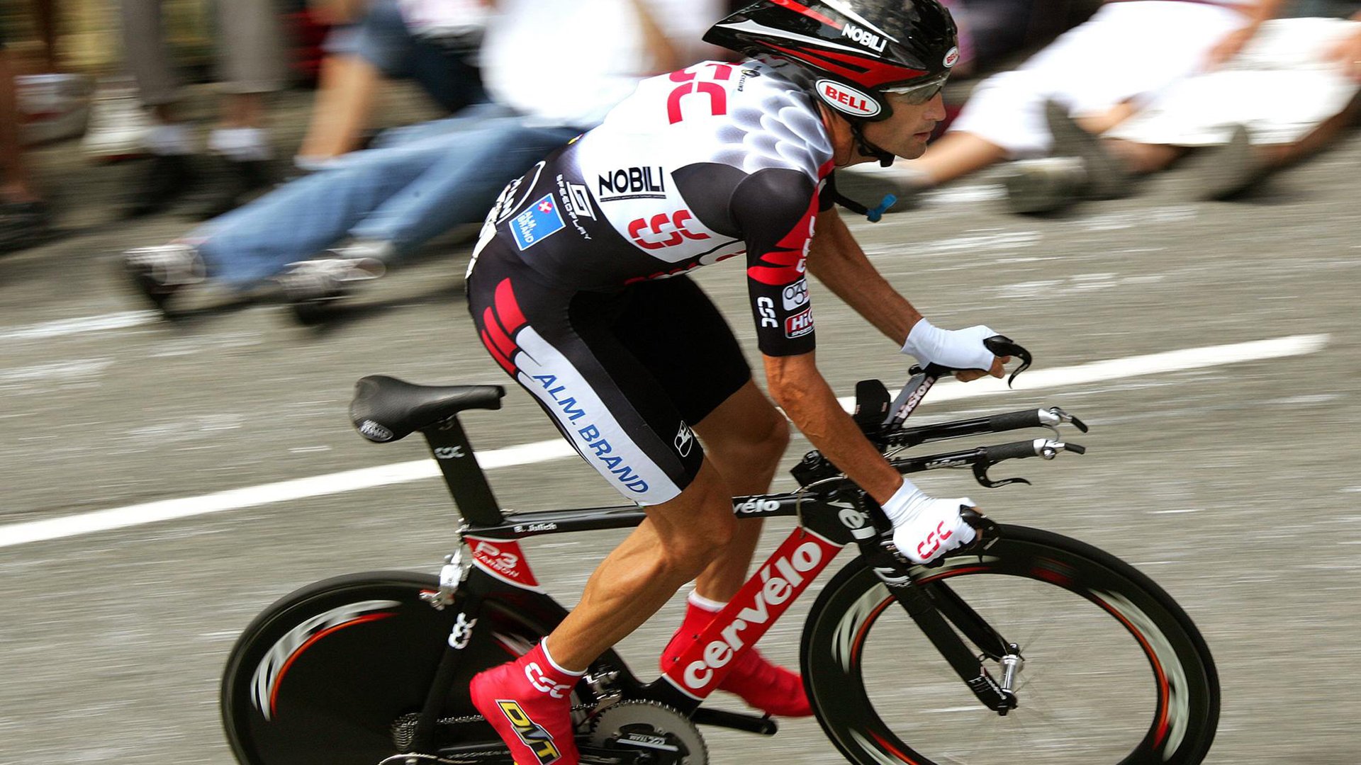 赛点之战欧联杯前瞻：郭艾伦伤情更新，热刺冲击不败纪录